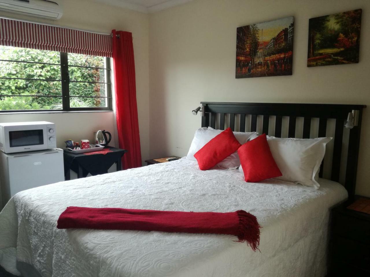 Avalon Guest House アマンジムトティ エクステリア 写真