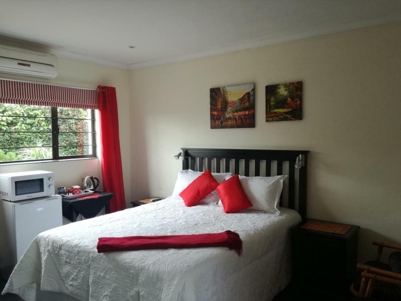 Avalon Guest House アマンジムトティ エクステリア 写真
